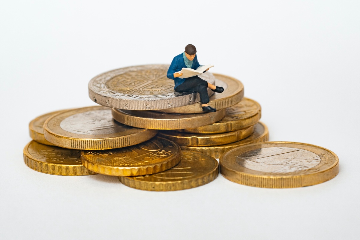 Staying Invested in a Tricky Market Environment