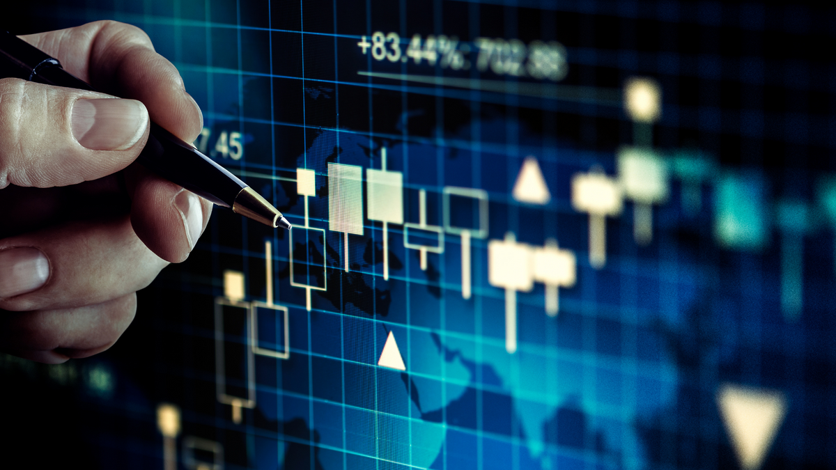 Weekly Market Insights: Powell Surprises; Omicron Concerns
