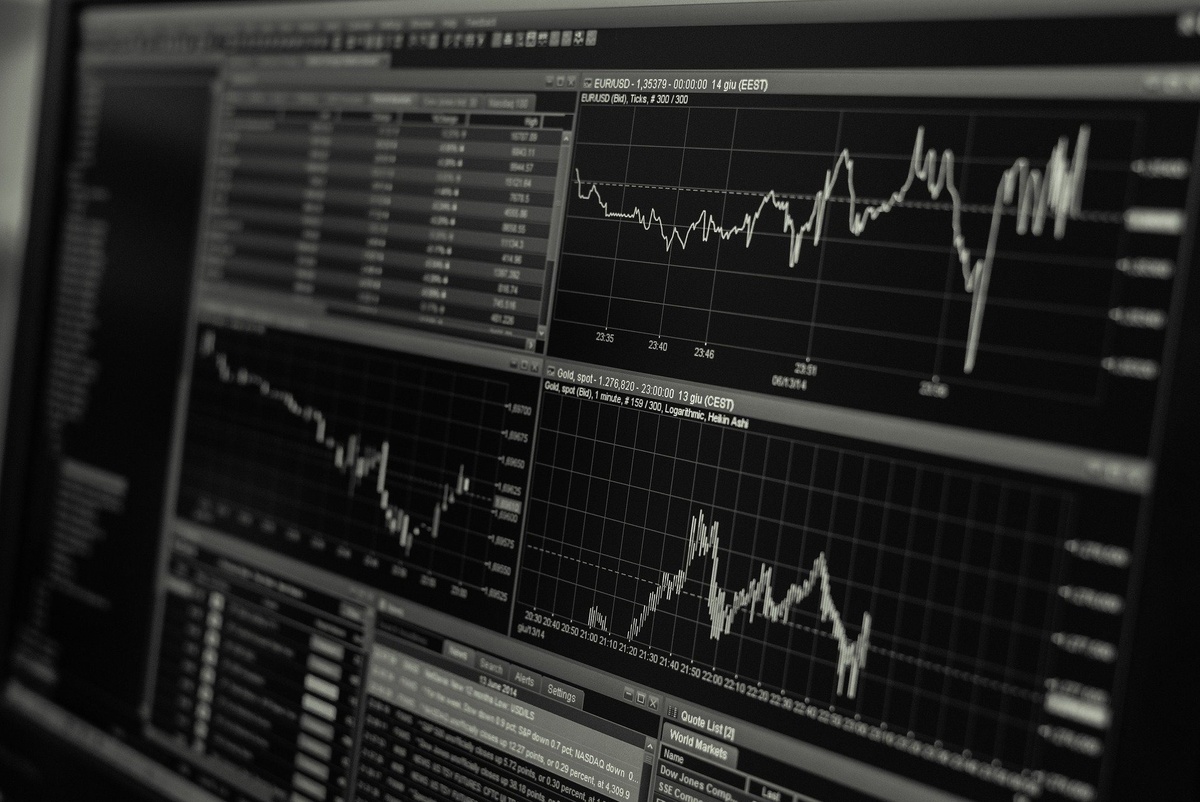 What Story Is the P/E Telling?