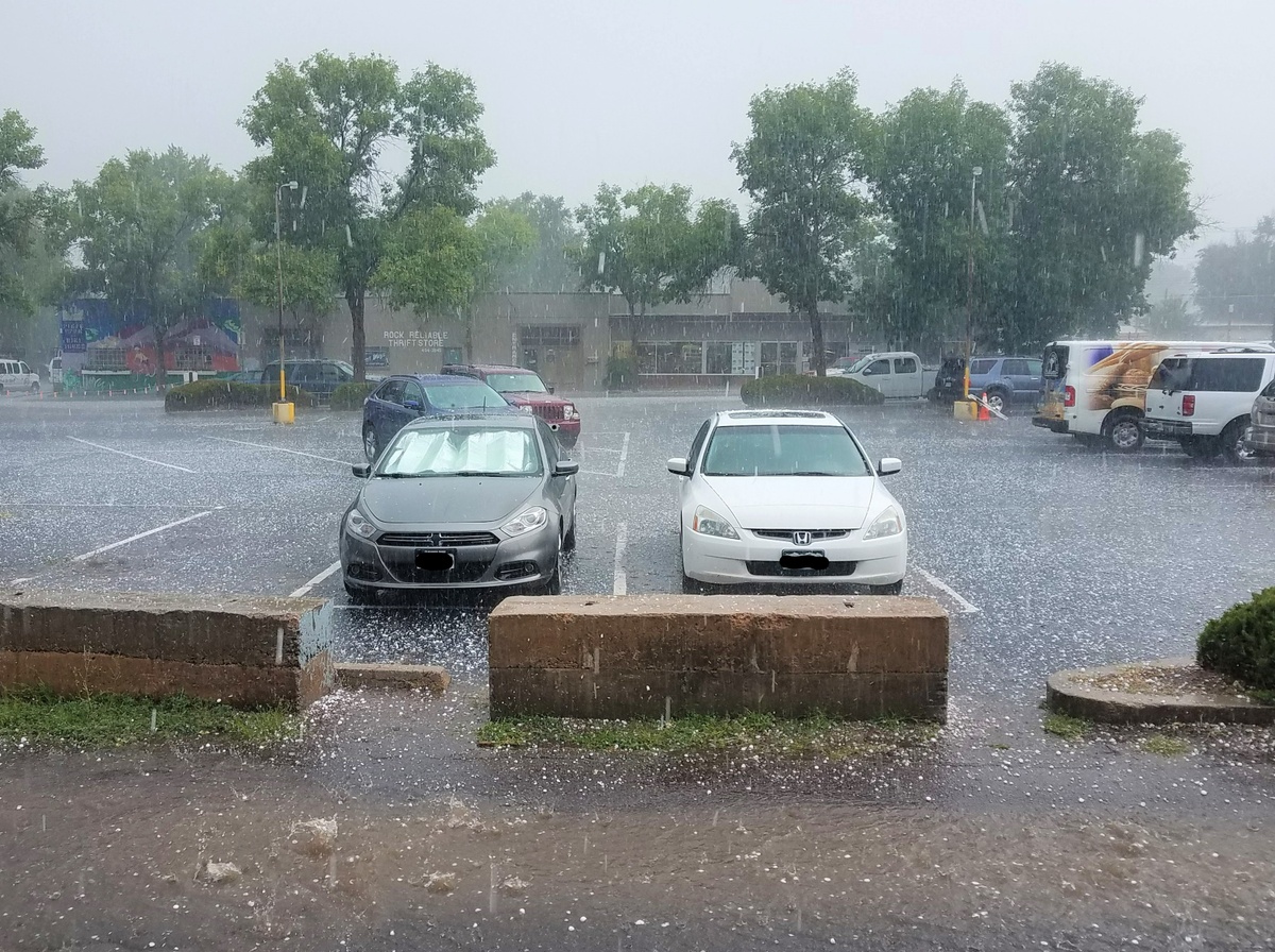 HAILSTORM DRIVING SAFTEY TIPS