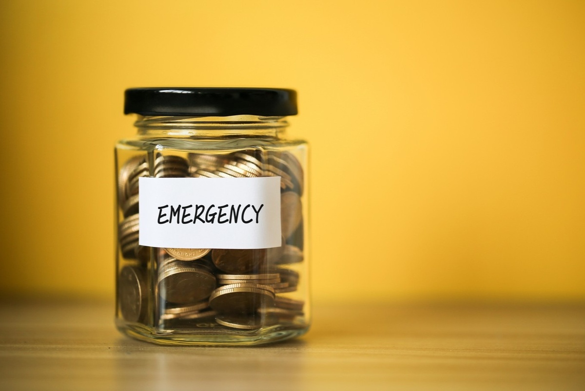 Emergency Fund vs. 401(k) – Where Not to Pull From