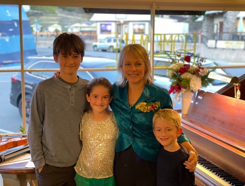 Teacher Kate and her students