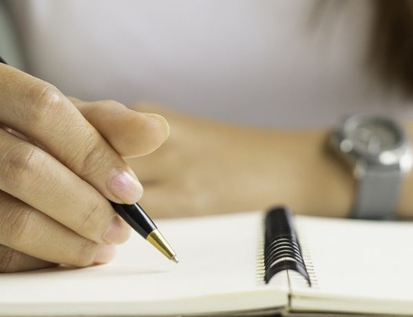千禧一代的金融黑客:解决你的学生债务