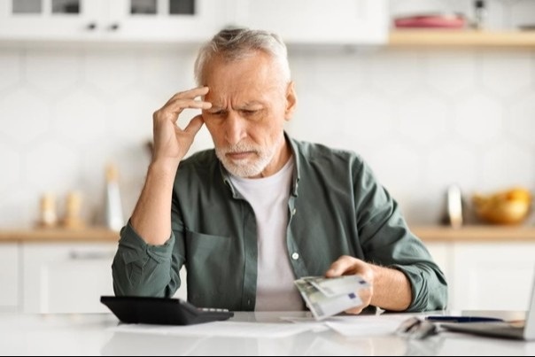 Are You Saving Enough for Emergencies? How You Compare to Others Your Age