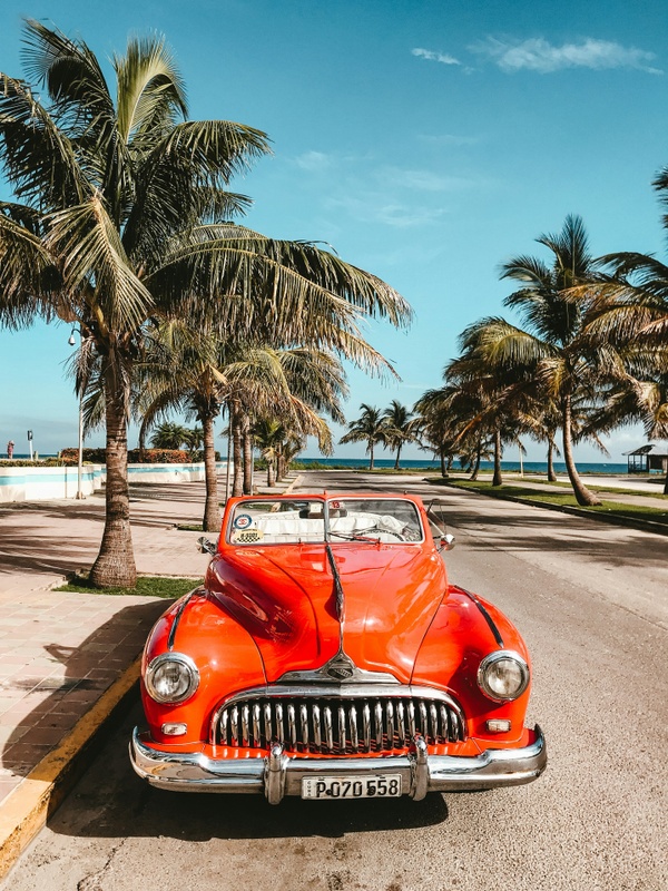 🚗☀️ Summer Driving Tips & Auto Insurance: Stay Safe and Covered on the Road