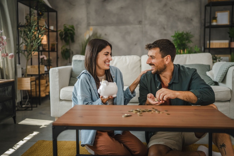 Love and Money: Financial Tips for Couples