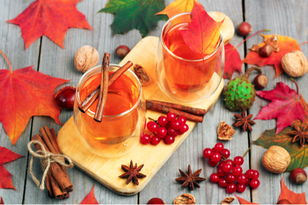 Gleaming Gold, Fall Flavors, and Feline Friends