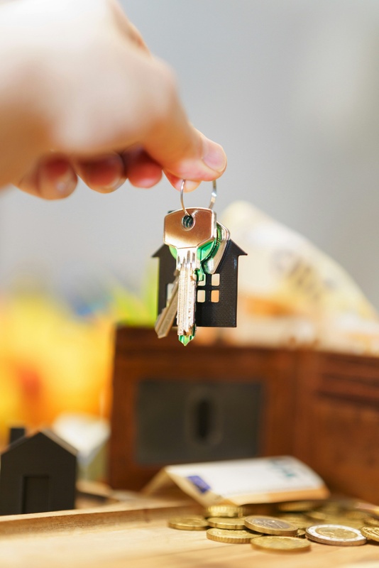 Should You Purchase a Second Home with Friends?