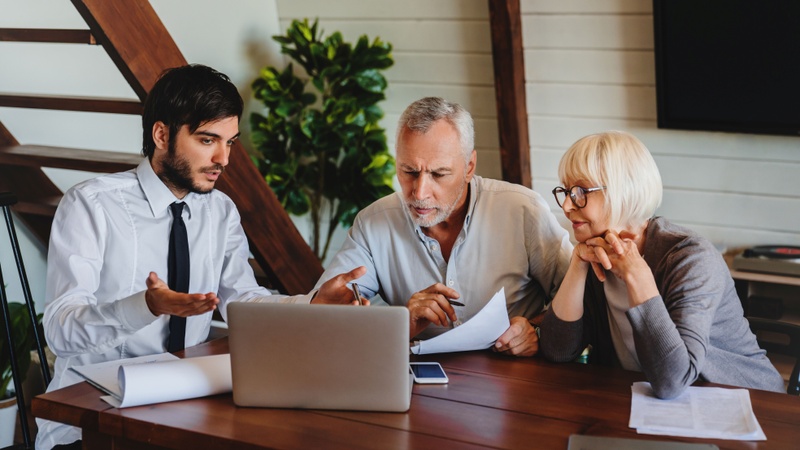 Are you getting Financial Advice - or a sales pitch?