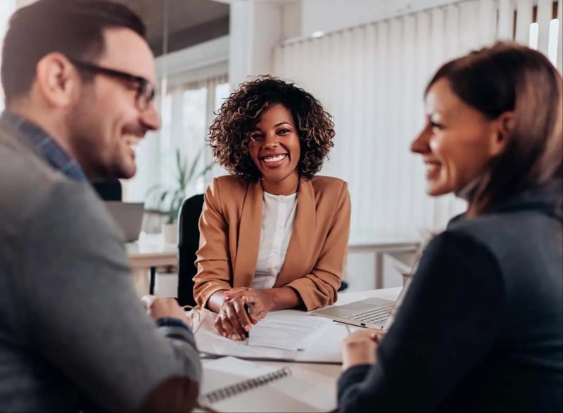 14 Clear Indicators Your Financial Advisor is Truly Committed to Your Financial Well-Being