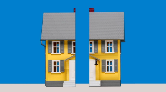 Financial Missteps to Avoid During a Divorce