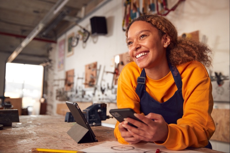 10 Budget Tips Every Young Investor Should Know