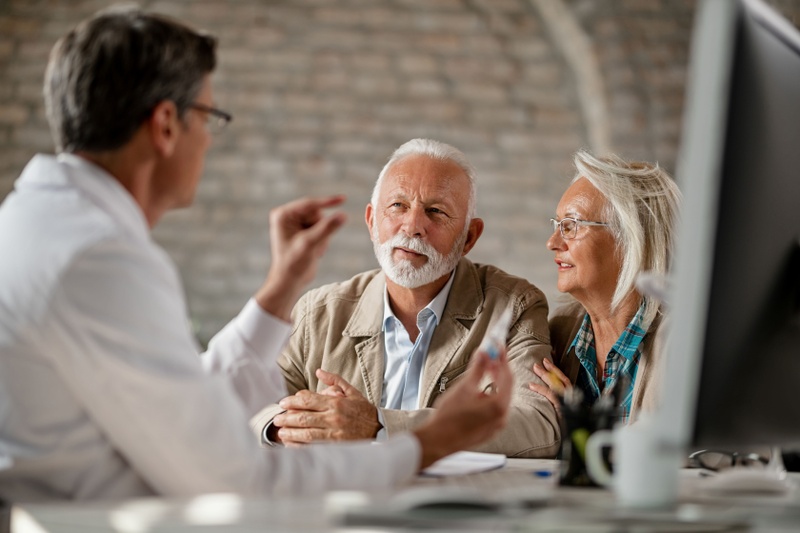 7 Considerations When Choosing a Financial Advisor: What Many People Overlook