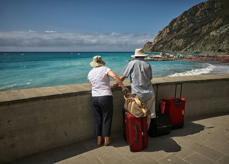 High US elder care costs are driving many people to move to Mexico