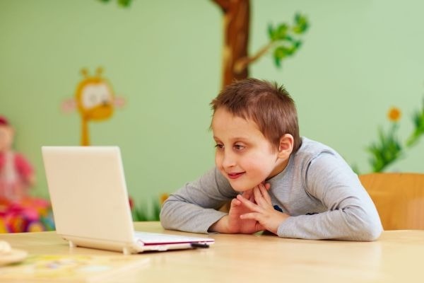 How Screen Bans in Schools Affect Students With Disabilities