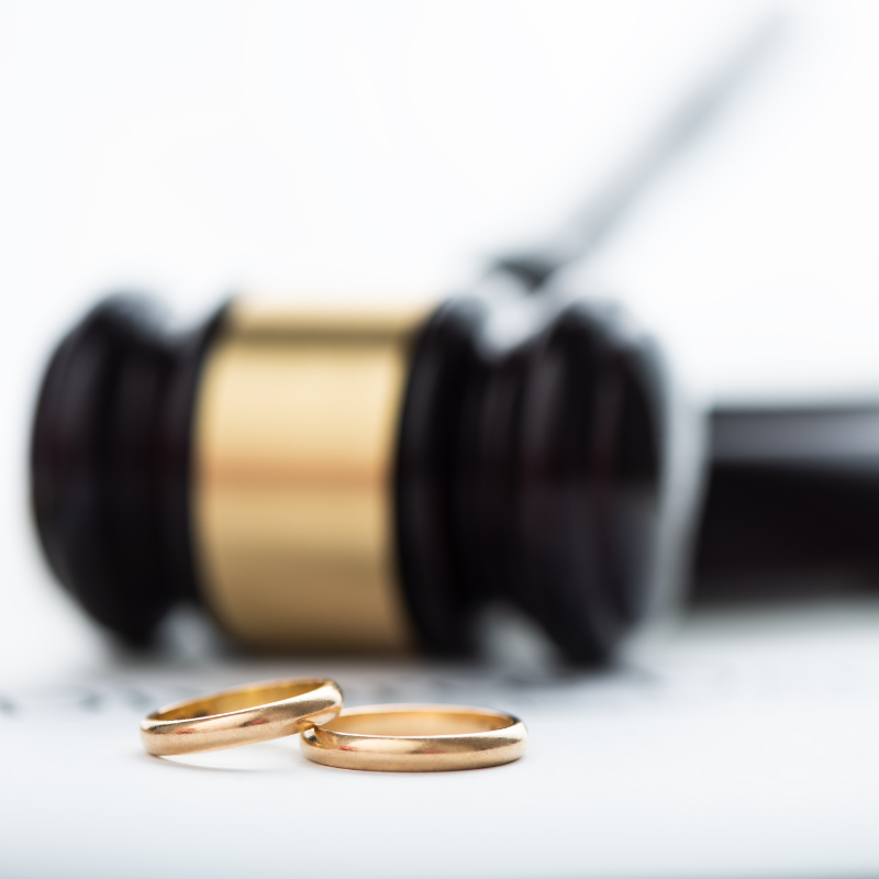 Women and Wealth: Temporary Orders in a Divorce and How to Manage Your Finances