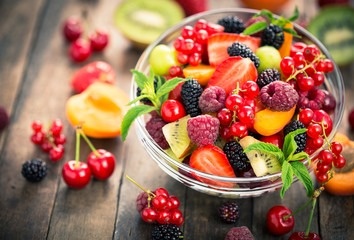 Superfoods II: Everyday Heroes for a Healthier, Happier You