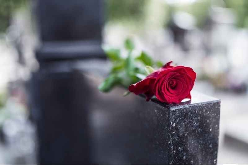 What to Do When a Loved One Is Dying