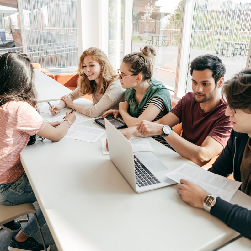 Summer Employees & Interns: Do You Have the Right Workers’ Comp in Place?