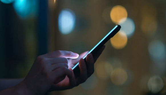 Is Social Media Influencing Your Financial Outlook More Than You Realize