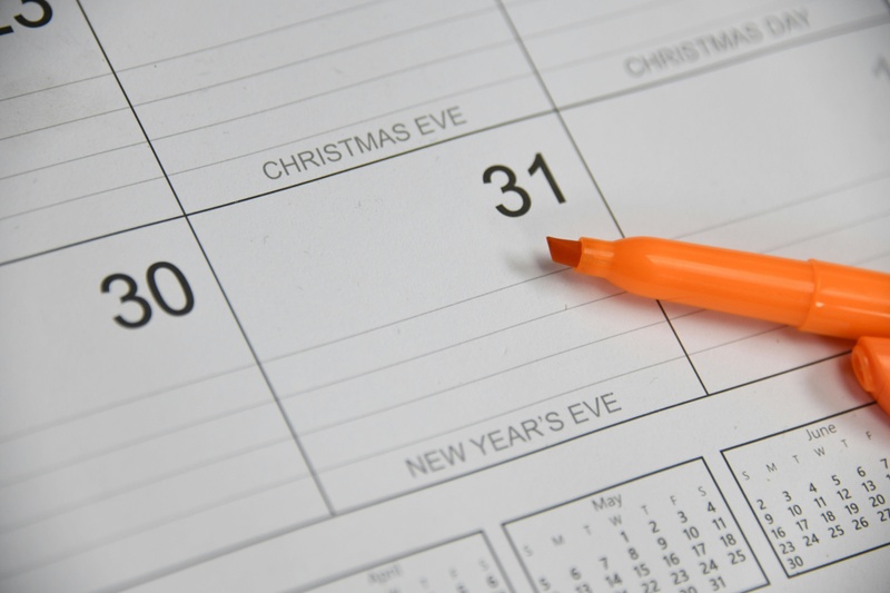 TALK ABOUT IT TUESDAY- BIG A$$ CALENDAR- MY FAVORTIE MOTIVATIONAL TOOL (Video)