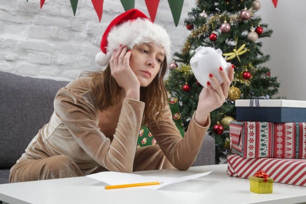 How to Avoid Poor Financial Decisions During the Holidays: Understanding Behavioral Biases