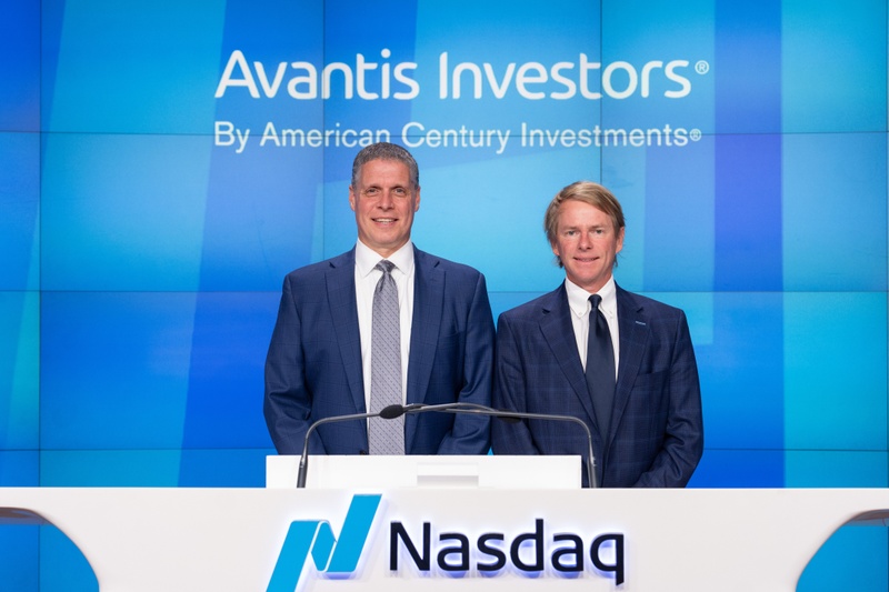 Press Release: Allegiance Financial Group Advisory Services Helps Ring the NASDAQ Closing Bell