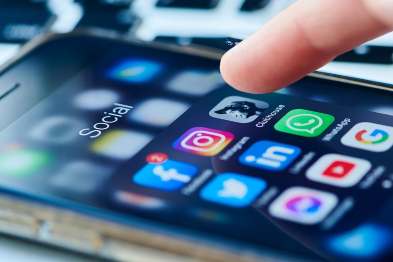 Social Media: Protecting Your Mental Health Online—and Off
