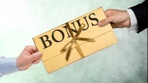 How to Use Your Year-End Bonus or Holiday Windfall Wisely