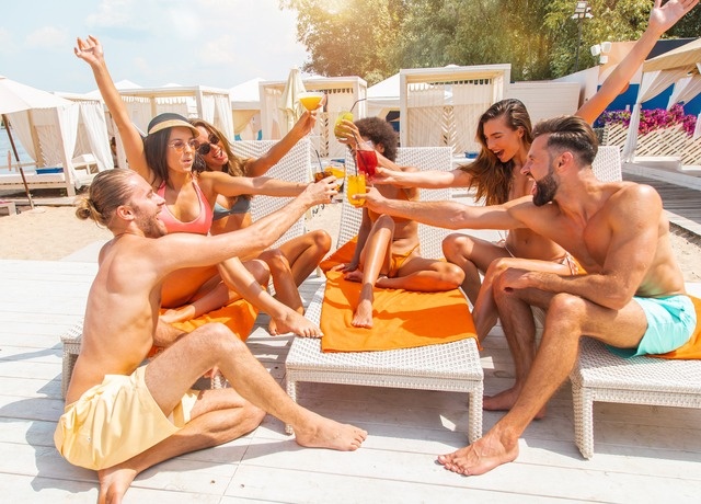 Sun, Fun, and a Splash of History: The Unforgettable Legacy of Spring Break