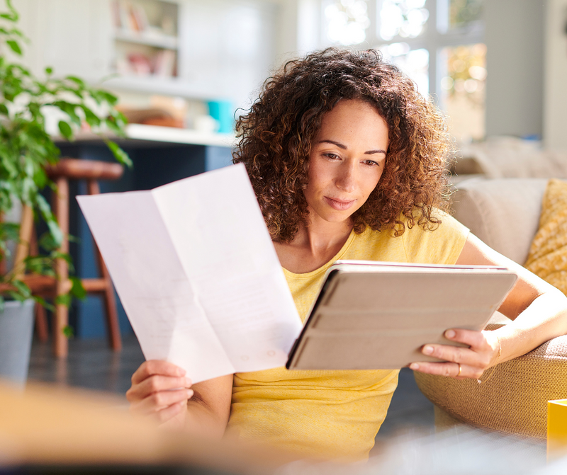 7 Money Mistakes Women Should Avoid to Stay on Track with Their Financial Goals
