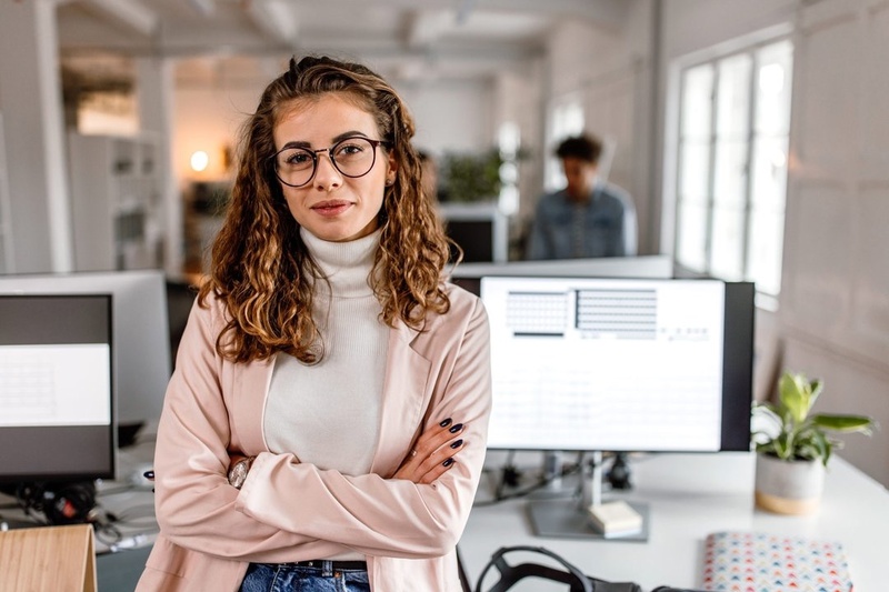 Move over, American dream: The goal of many Gen Z and millennial women is now to be a DINK—with dual
