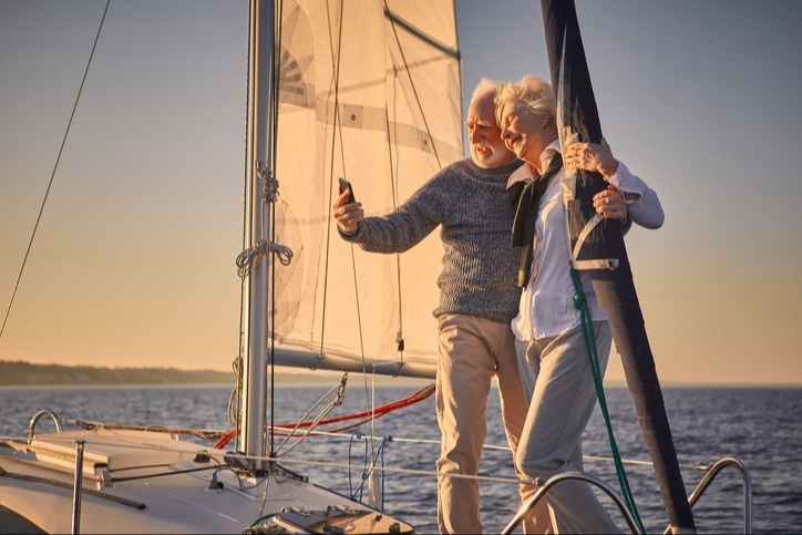 Using Annual Bonuses and Raises Wisely in the New Year
