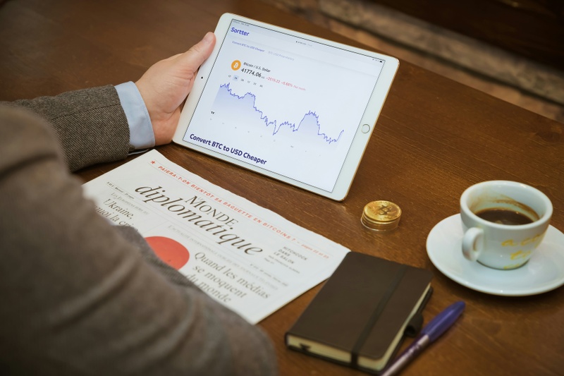 Consolidating Accounts: How to Simplify Your Retirement Finances