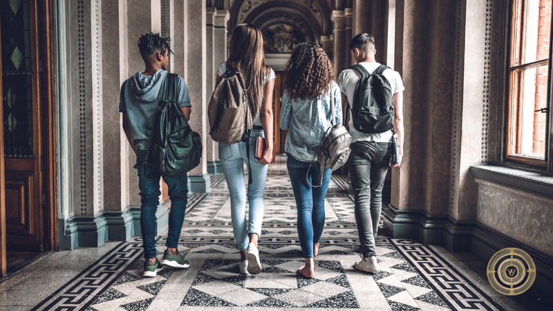 What’s the Job Market Look Like for 2025 Graduates?