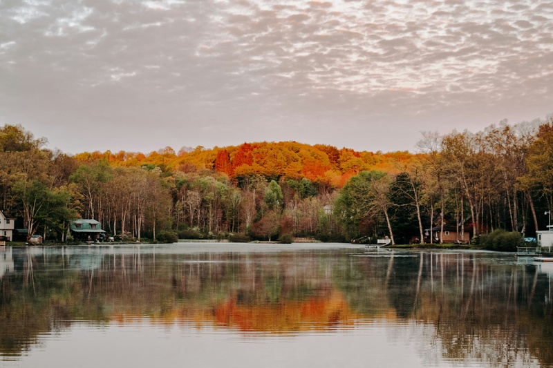 5 Ways to Keep Your Finances on Track Before Hitting the Lake”
