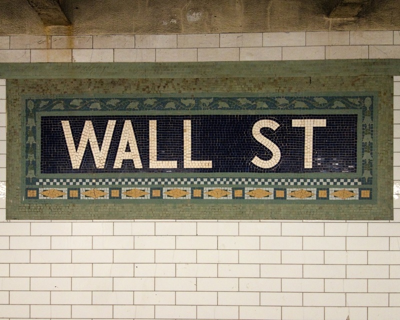 Why Some Institutional Portfolios Are Moving Beyond the 60/40 Playbook