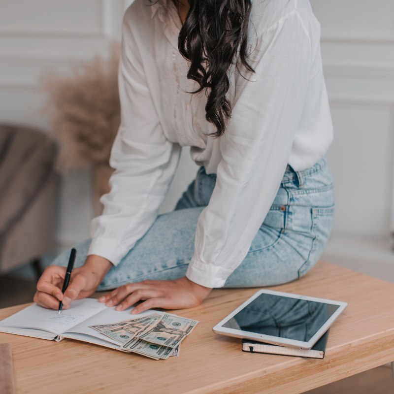 Women and Wealth: Budgeting After Divorce Without Feeling Deprived