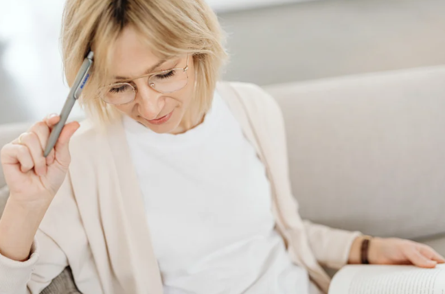 Finding Clarity in Financial Language