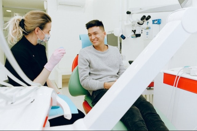 How a Financial Advisor Can Support Your Dental Practice