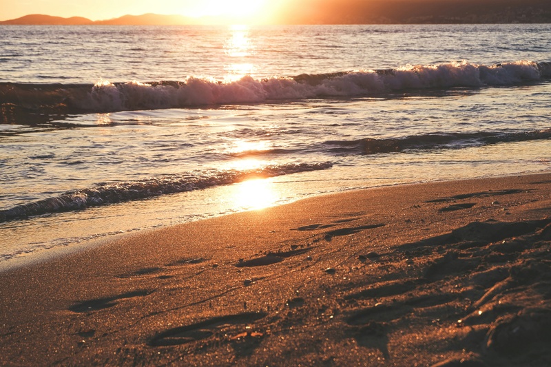 Sunshine, Simplicity, and a Smarter Summer Money Plan