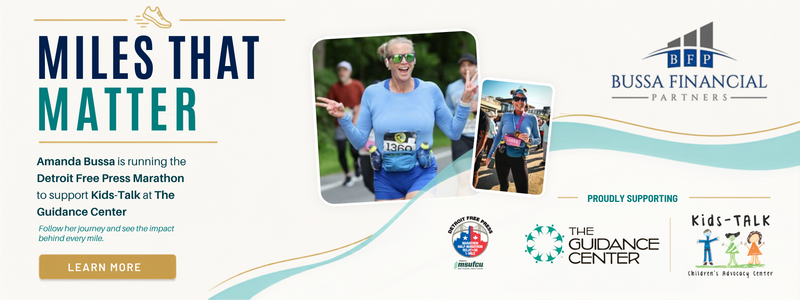 Miles That Matter: Cheering On Amanda at the Detroit Free Press Half Marathon
