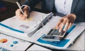 I Have Vested Stock Options. Should I Exercise and Hold, Exercise and Sell, or Wait?