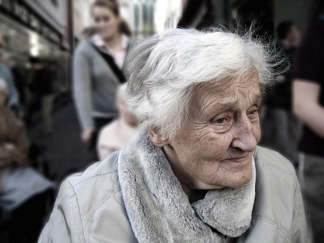 A New Bill Would Boost Social Security Benefits Temporarily. Here's How it Would Work