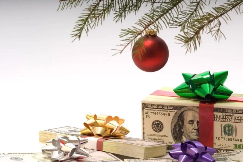 Finish the Year Strong: Essential Financial Moves By December 31st