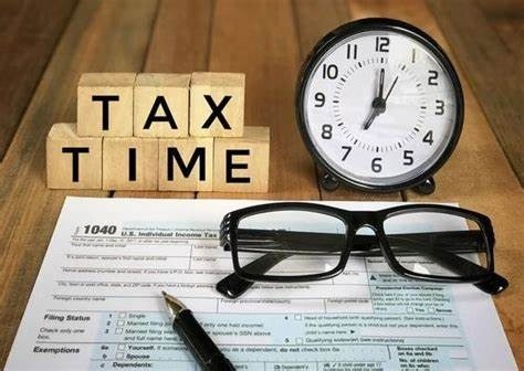2024 Tax Season: Choosing the Right Filing Status and Understanding Marginal Tax Brackets
