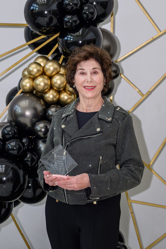 Women of Distinction-Industry Innovator Award