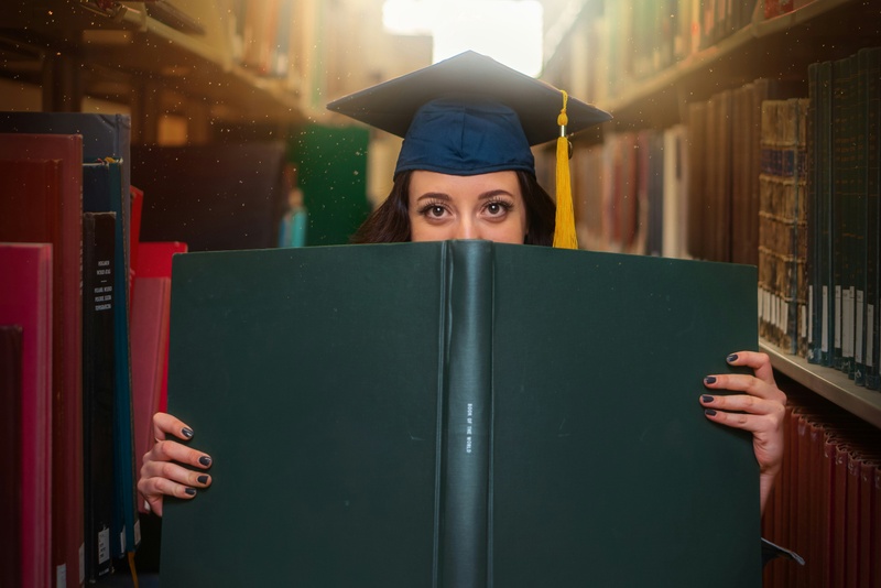 Financial Tips for Recent Graduates: Managing Money After School Ends