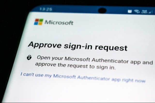 Guard Your Identity - Fight Cybercrime Before It Strikes