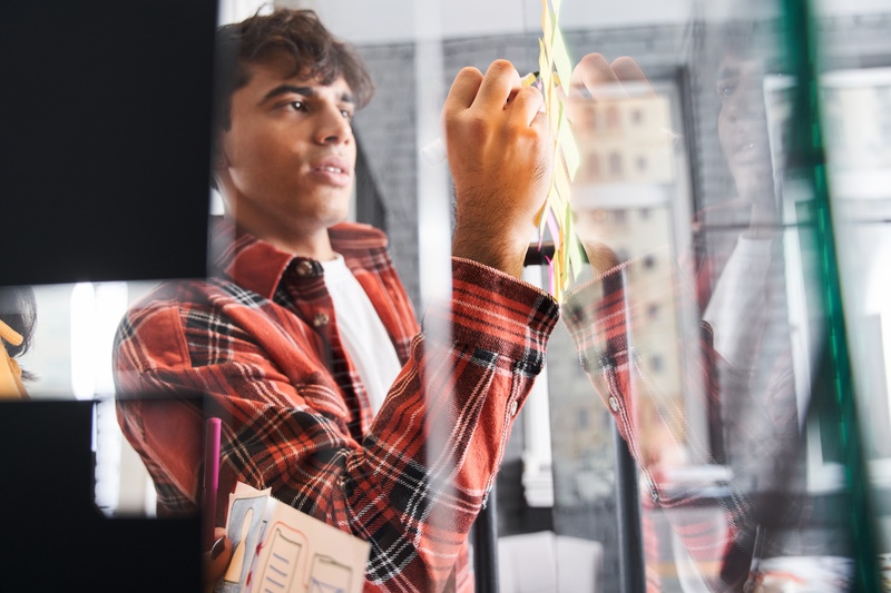 How to Start Investing in Your 20s